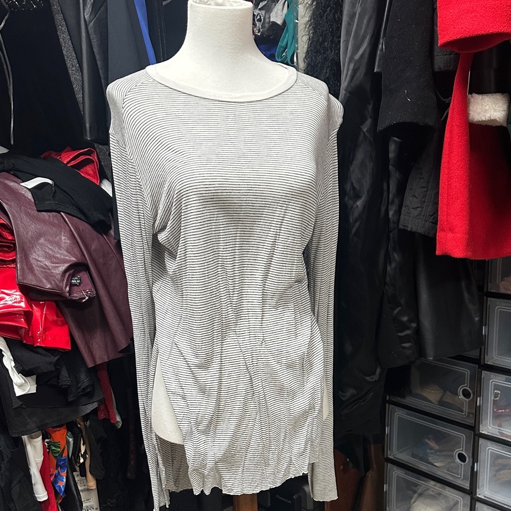 Zara White and Black Striped Top